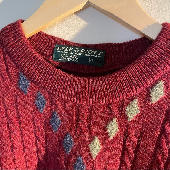 Lyle & Scott 100% Wool Sweater - Picture 6 of 7